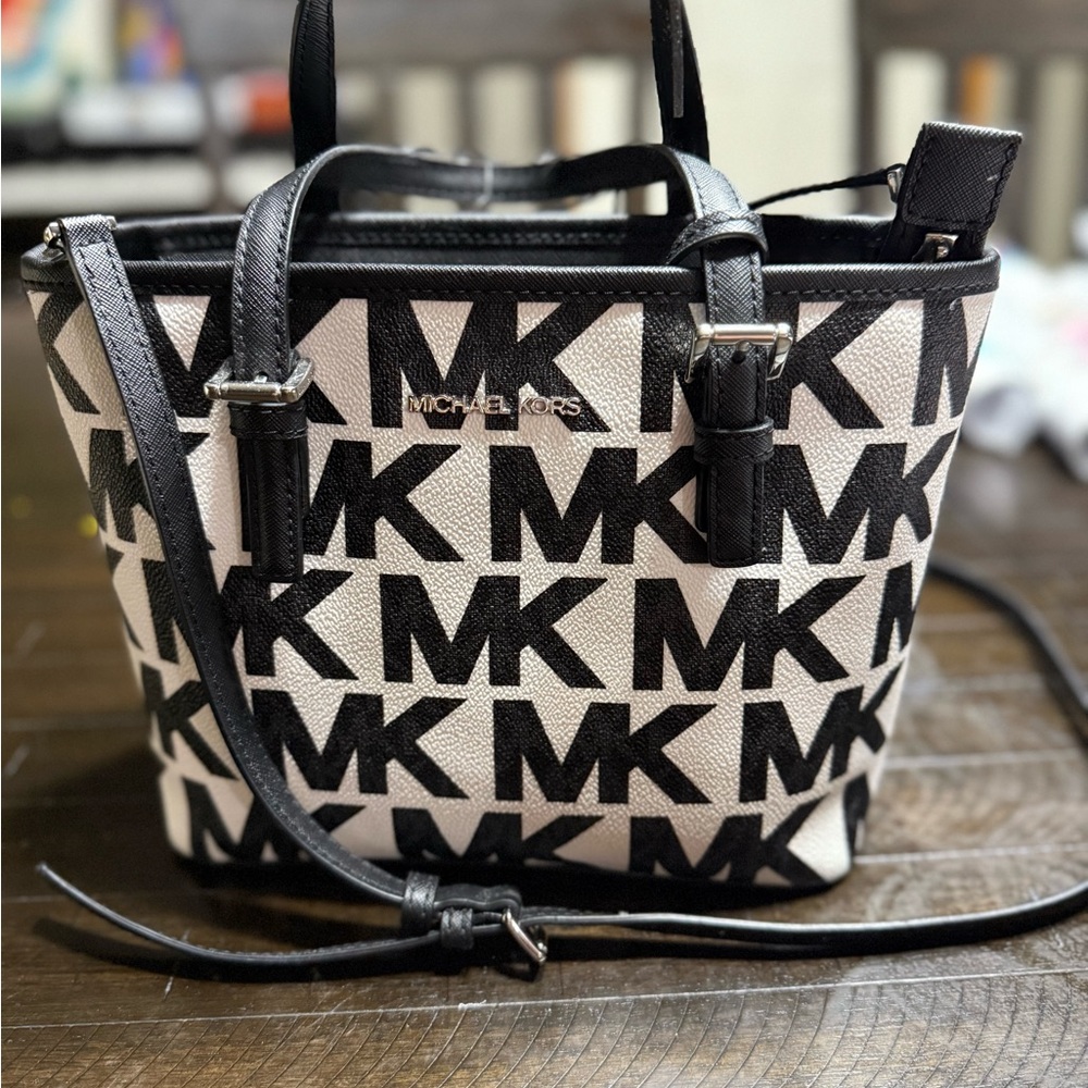MICHAEL Michael Kors Black and White Crossbody Bag
